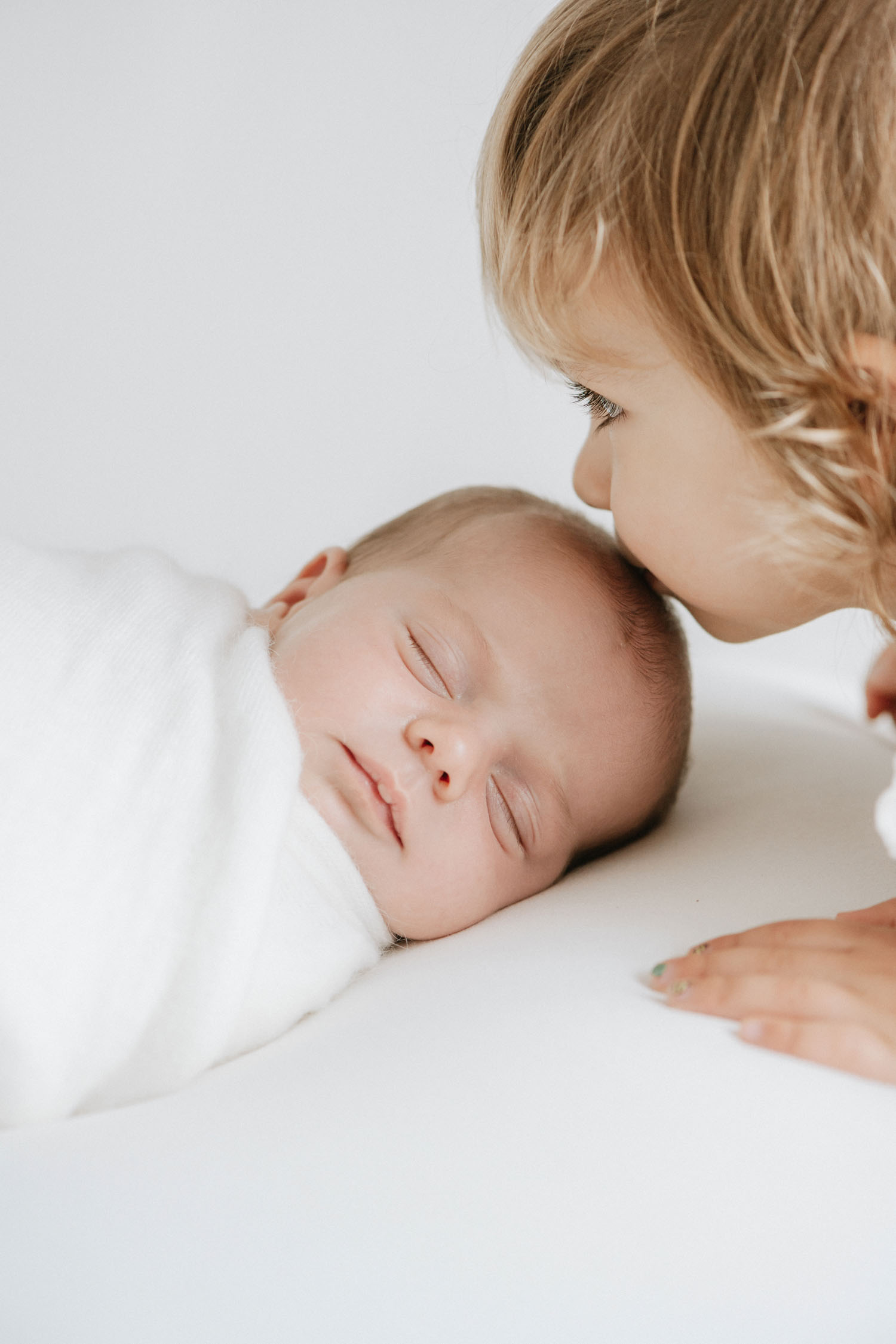 How to Choose Your Newborn Photographer in Sydney